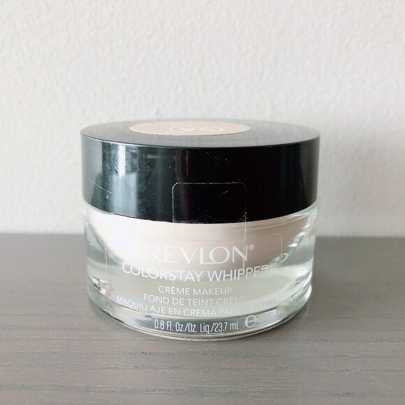 Discontinued Revlon Colorstay Whipped Creme Makeup Foundation 220 Nude NWT - Picture 2 of 5
